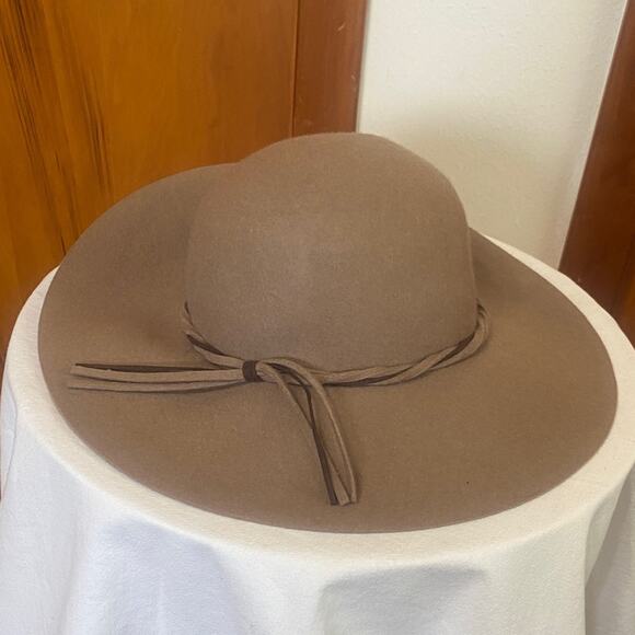 Brown 100% Wool Women's Hat 15” Triple Tied Hat Band Ribbon Inside Fall Staple - Picture 3 of 8